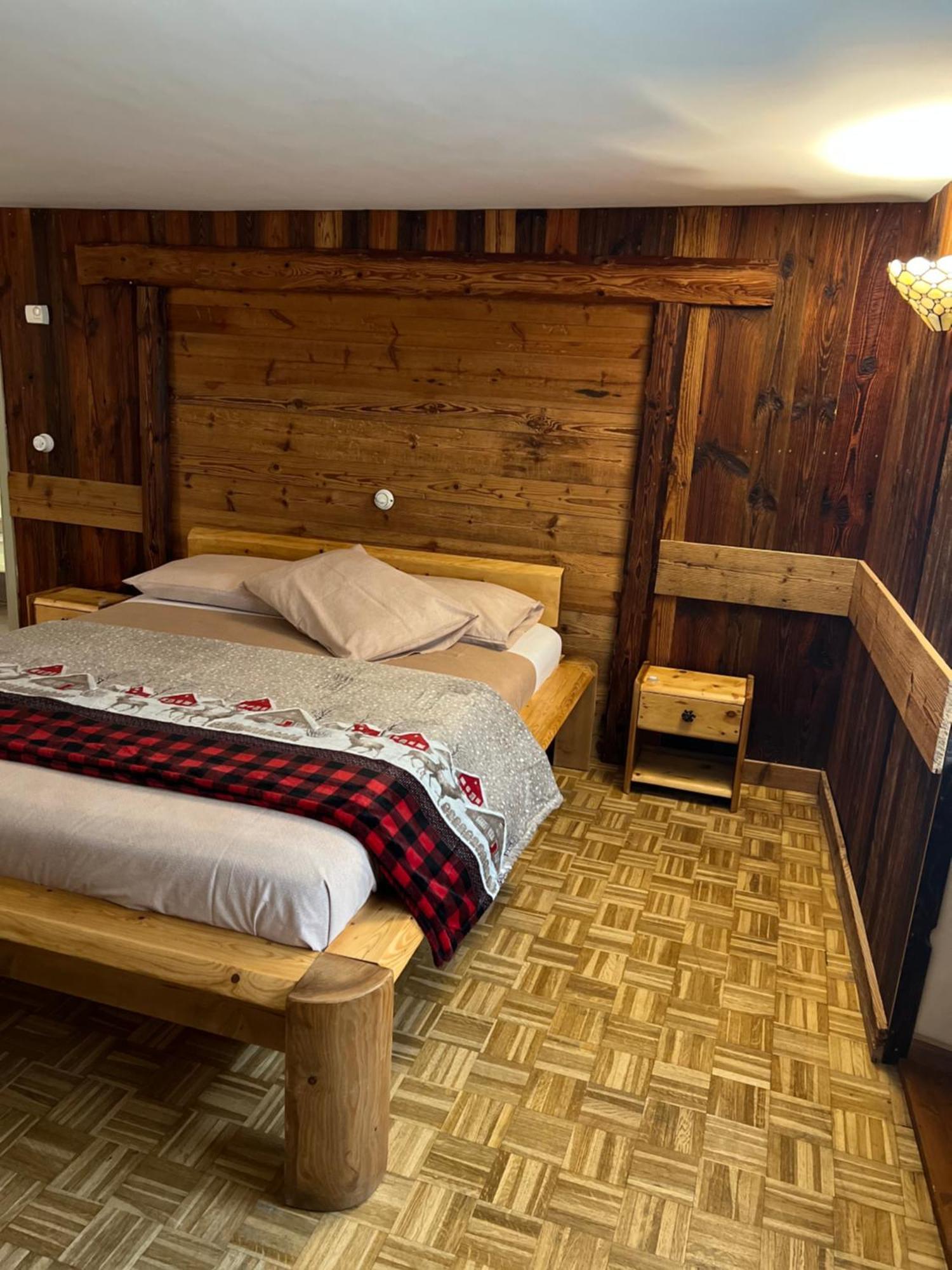 Profumo Di Legno Appartement Aosta Buitenkant foto