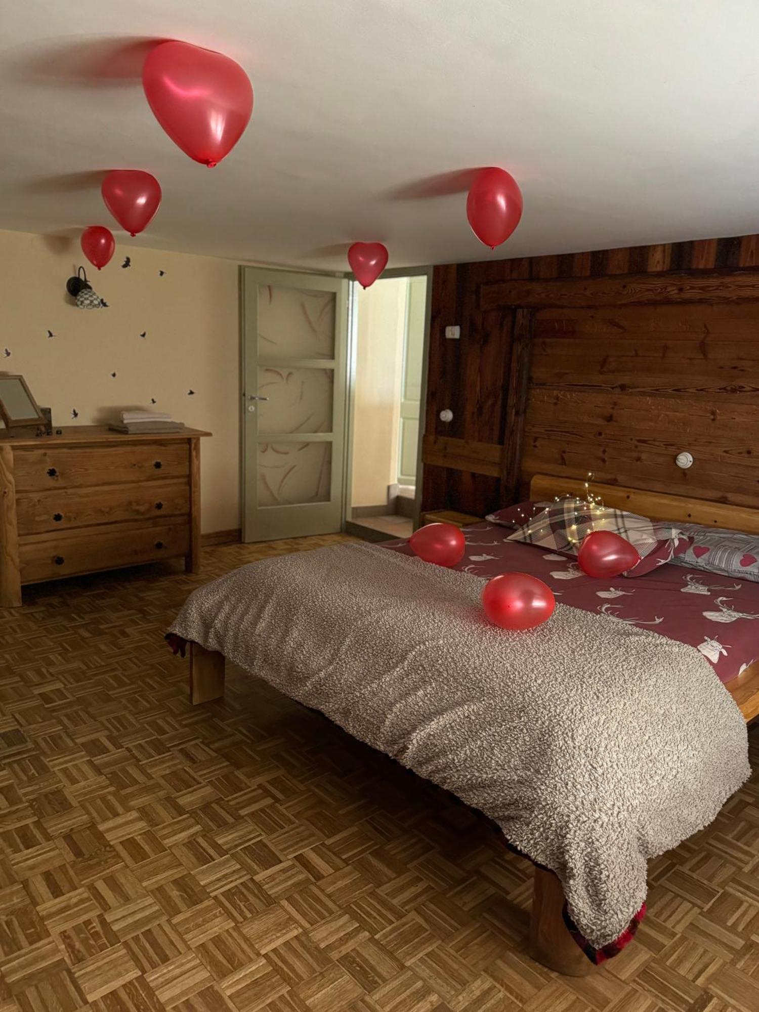Profumo Di Legno Appartement Aosta Buitenkant foto